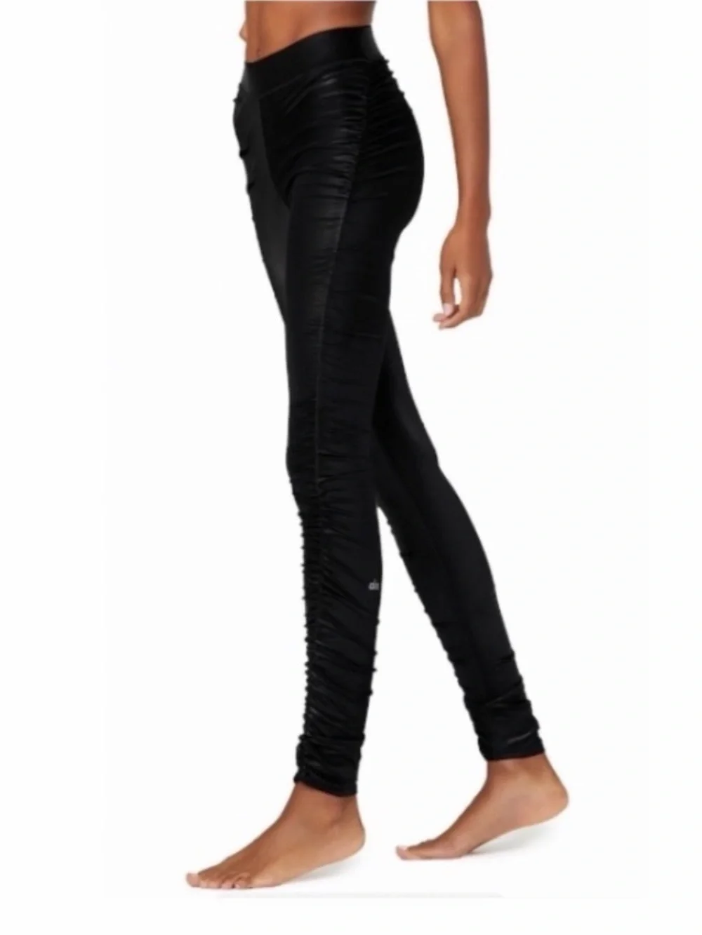 ALO high waist cinch leggings.